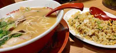 ラーメン横綱 阪急三番街店