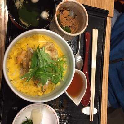 京都 つる家 茶房ヒルトンプラザイースト店