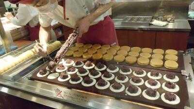 御座候 難波高島屋店