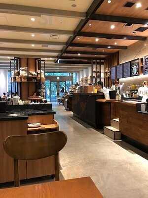 スターバックスコーヒー 飯田橋サクラテラス店