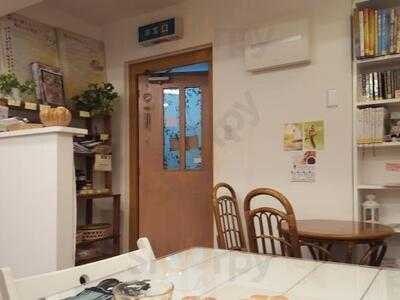 ラビング ハット 神保町店