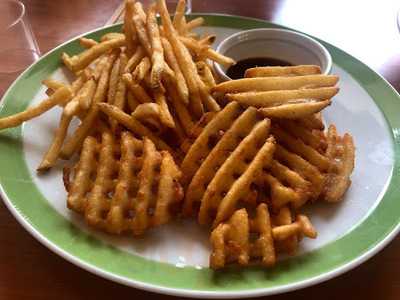 ガスト 新潟紫竹山店