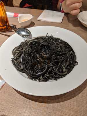 カプリチョーザ リンクスウメダ店