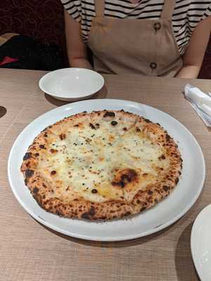 カプリチョーザ リンクスウメダ店