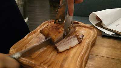 厳選塊肉食べ放題の店 肉バル横丁 新潟けやき通り店