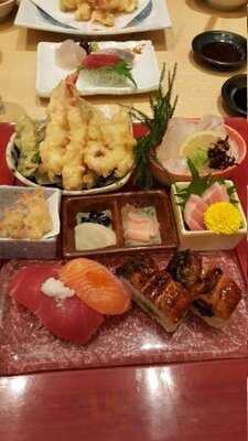 縄寿司 なんばダイニングメゾン店