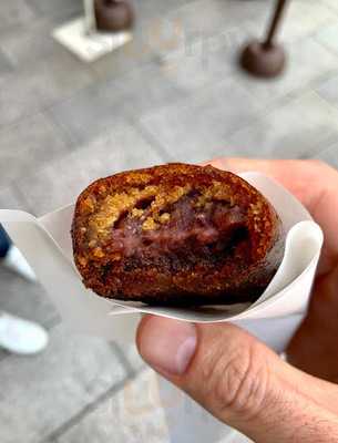 たいやき神田達磨 神保町店