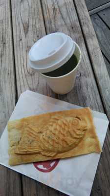 たいやき神田達磨 神保町店