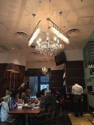 メゾンカイザー 大丸東京店