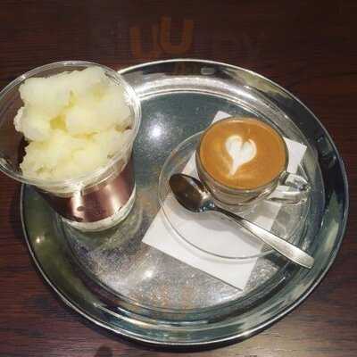 アンティコカフェ アルアビス なんばパークス店