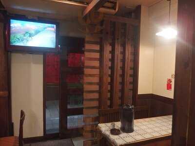 彩華ラーメン上六店