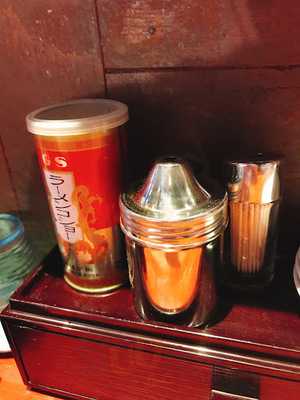 ラー麺ずんどう屋 梅田店