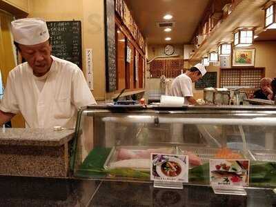 やまに寿司 千本店