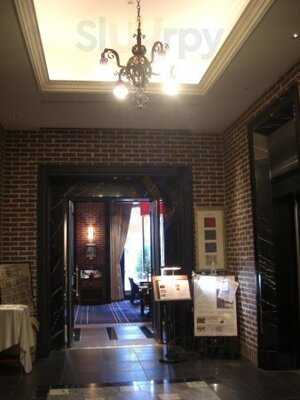 カフェ&バー ライブラリー（ホテルモントレ京都）