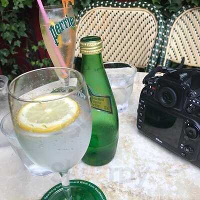 ラ フェ デリース