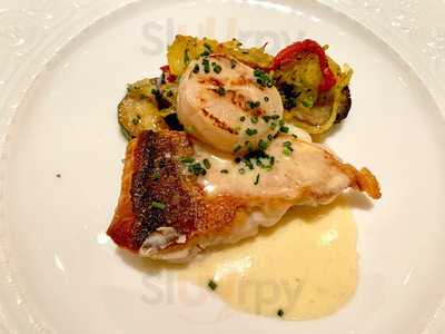 アニエル・ドール