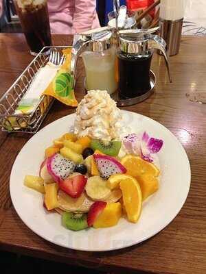 ハワイアンパンケーキファクトリー ヨドバシ梅田店