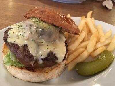 グリルバーガークラブ ササ