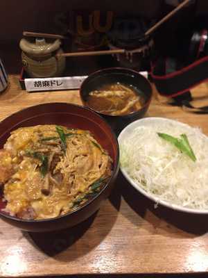 とんかつ 豚ゴリラ 本店