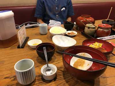 とんかつ 豚ゴリラ 本店