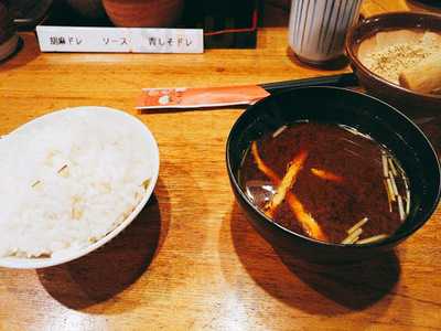 とんかつ 豚ゴリラ 本店