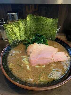 神田ラーメン わいず