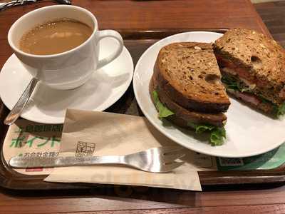 上島珈琲店 阪急三番街店