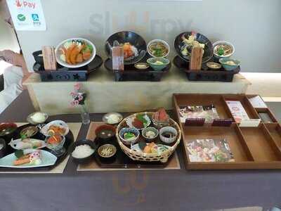 旬和席 うおまん なんばパークス店