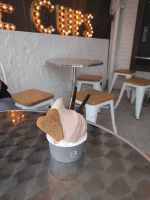 ストリーマーコーヒーカンパニー 名古屋栄店