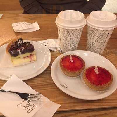 焼きたてチーズタルト専門店pablo Coffee 心斎橋オーパきれい館店