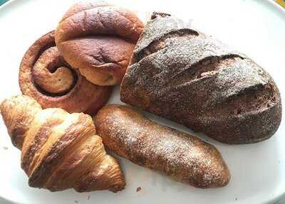 ナカガワ 小麦店