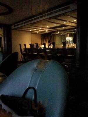 バーラウンジ スカイクルーザー