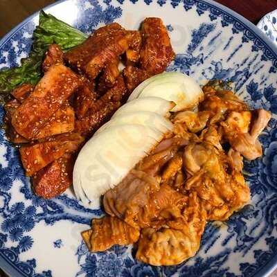 焼肉ハウス 柳月