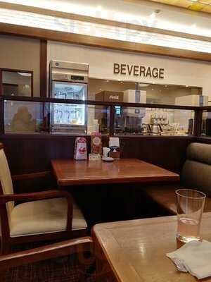 ロイヤルホスト堀川五条店