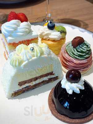 タワーズバー「ベロビスト」