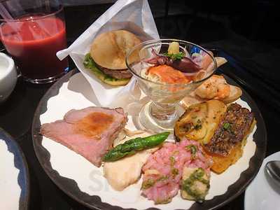 タワーズバー「ベロビスト」