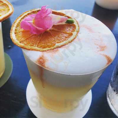 タワーズバー「ベロビスト」