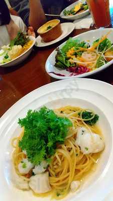 イタリア料理＆バールたんと 小新南店