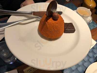 ドゥブルベボレロ 大阪本町店