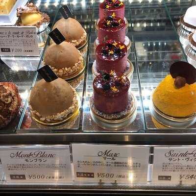 ドゥブルベボレロ 大阪本町店