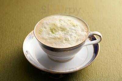 ロビーラウンジ