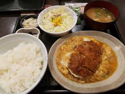 なか卯 新潟小針台店