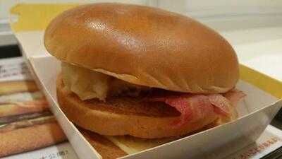 マクドナルド 御堂筋難波店