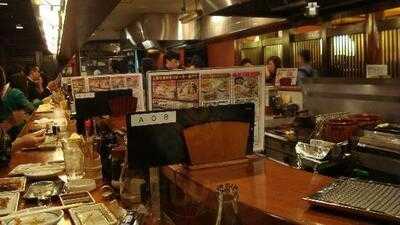 串八 白梅町本店