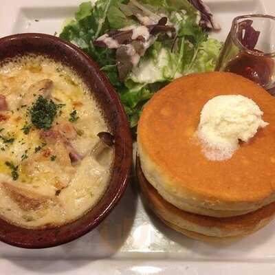 星乃珈琲店　阪急三番街店