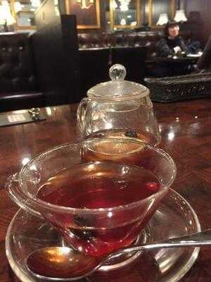 星乃珈琲店　阪急三番街店