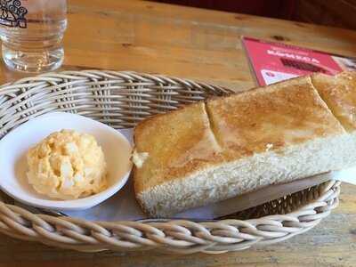 コメダ珈琲店 河原町三条店