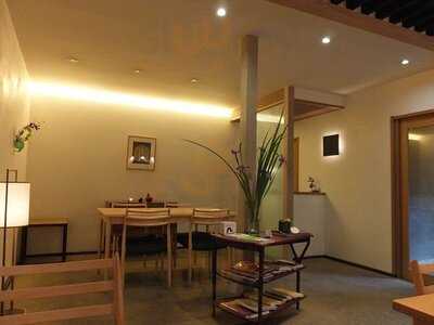 カフェレストラン やよい