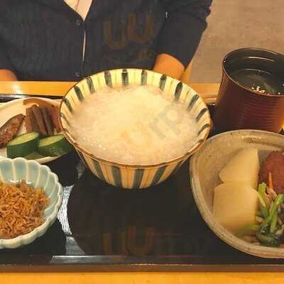 カフェレストラン やよい