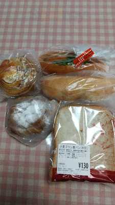 矢部パン関屋店